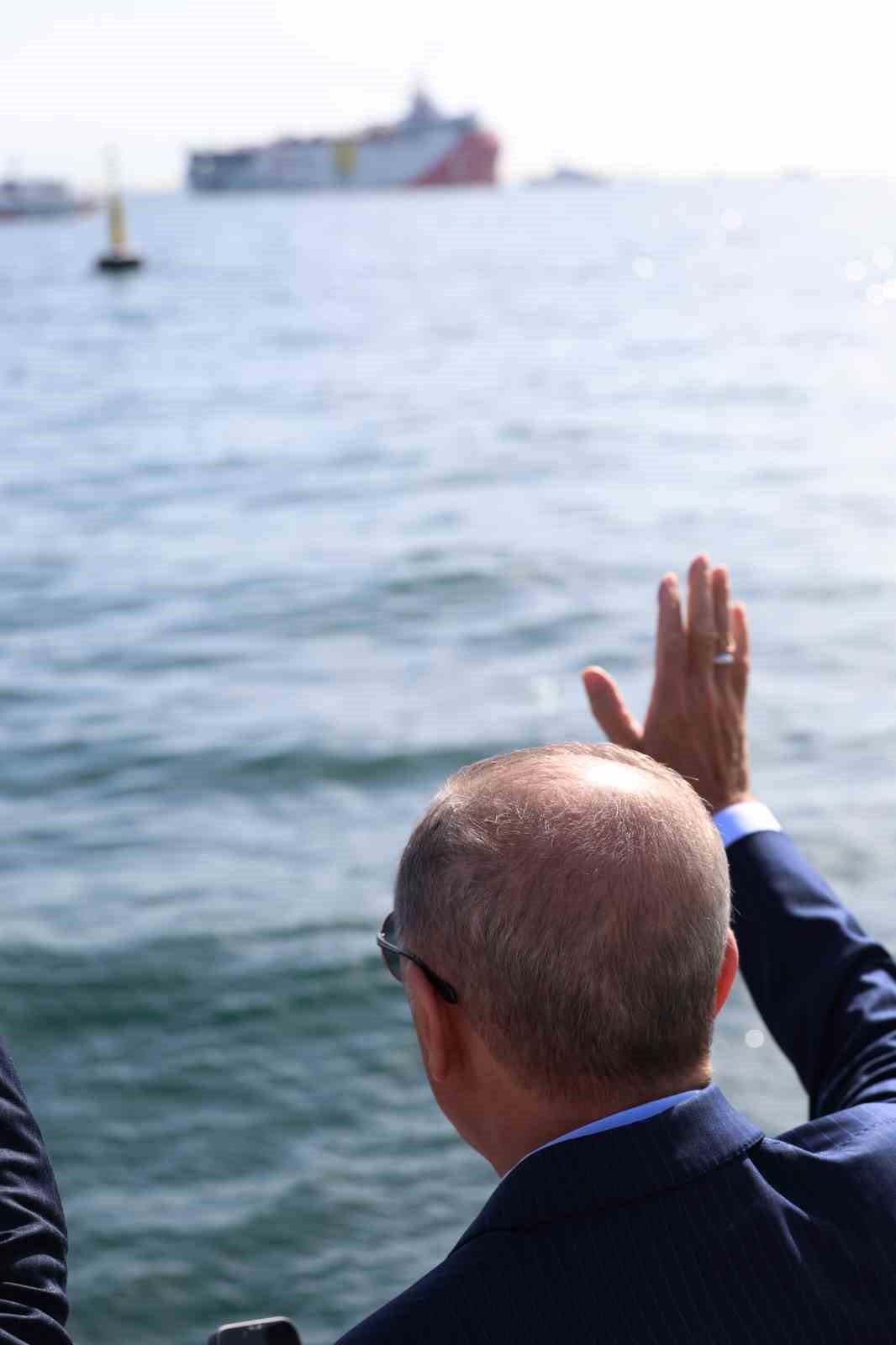 Cumhurbaşkanı Erdoğan, Oru&ccedil; Reis&rsquo;i Somali&rsquo;ye uğurladı
