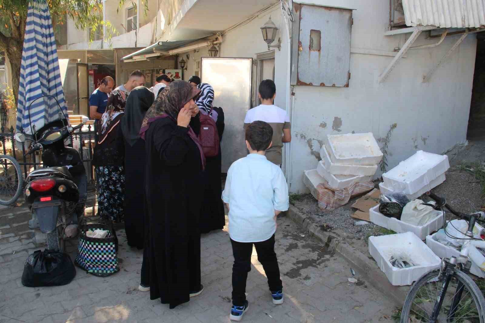 Kastamonu’da ele geçirilen 162 kasa küçük balık ihtiyaç sahiplerine dağıtıldı
