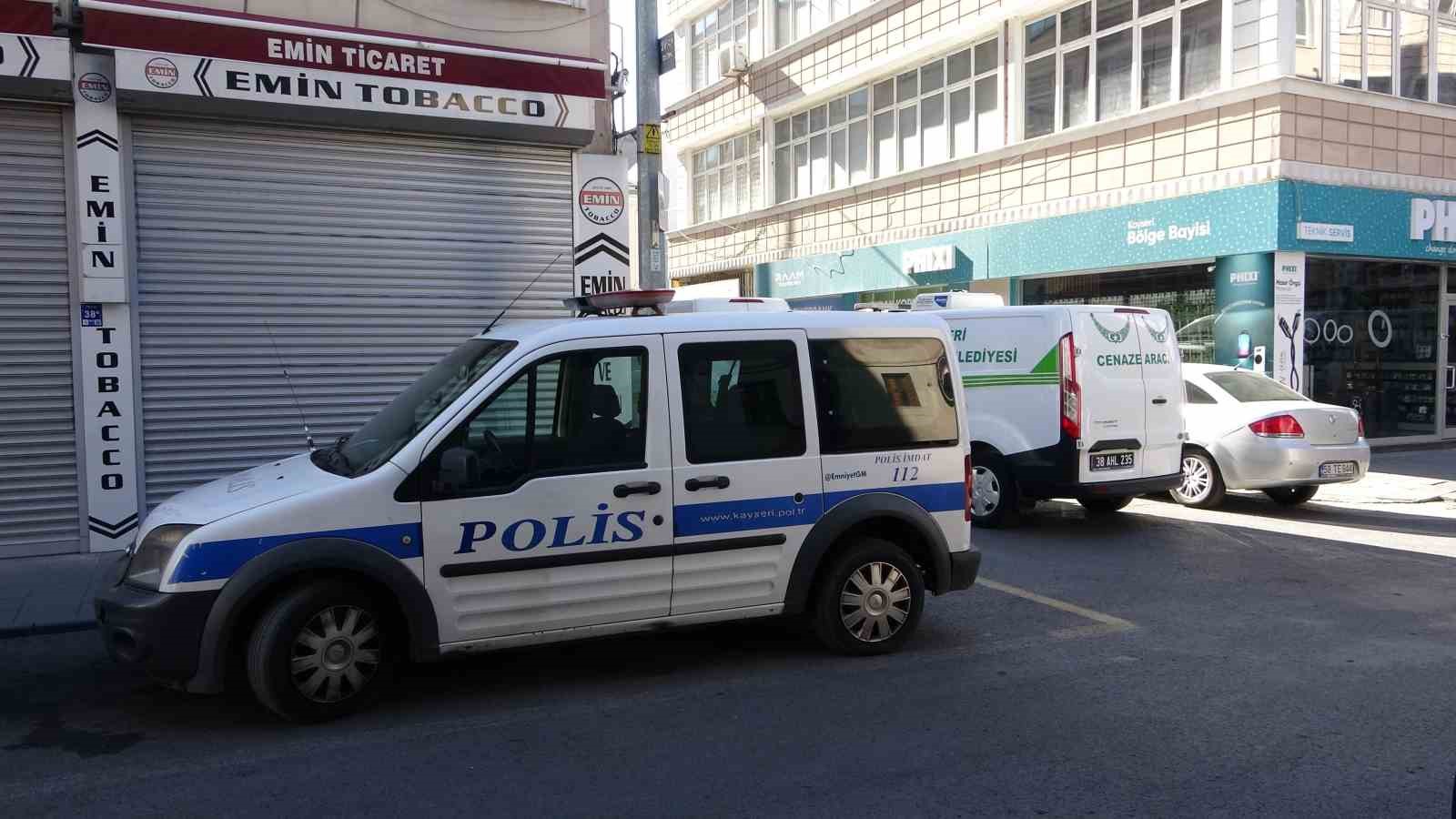 Kayseri’de bir işletmeci iş yerinde ölü bulundu
