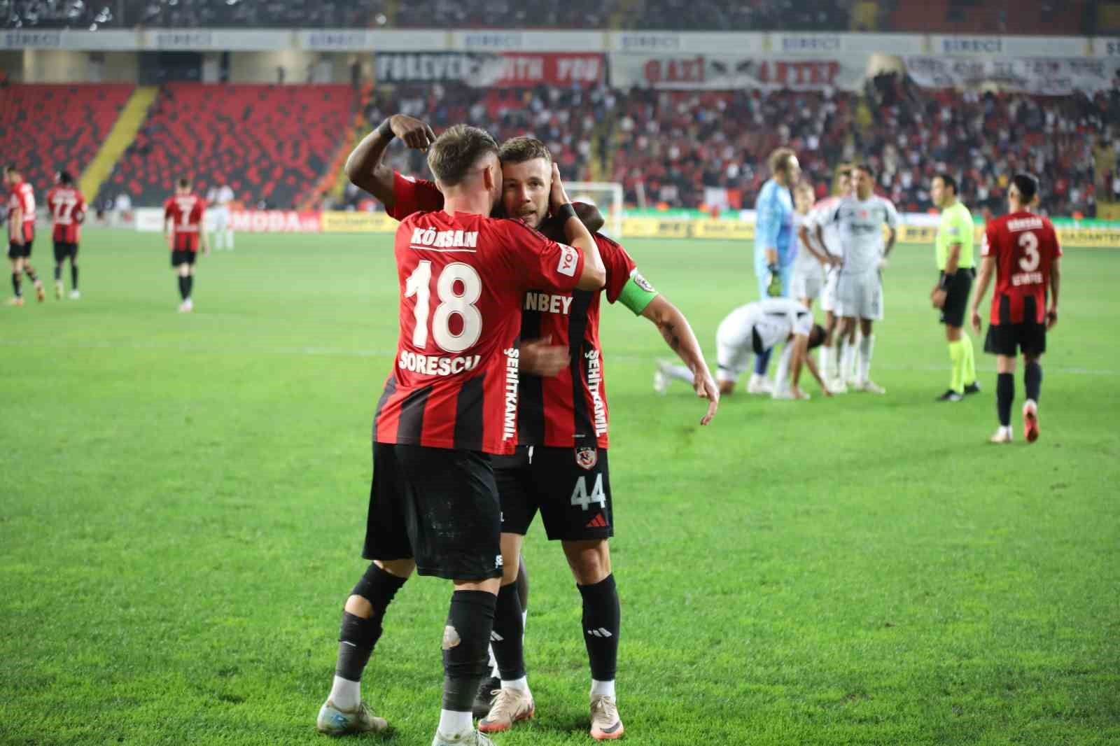 Trendyol Süper Lig: Gaziantep FK: 1 - Beşiktaş: 1 (Maç sonucu)