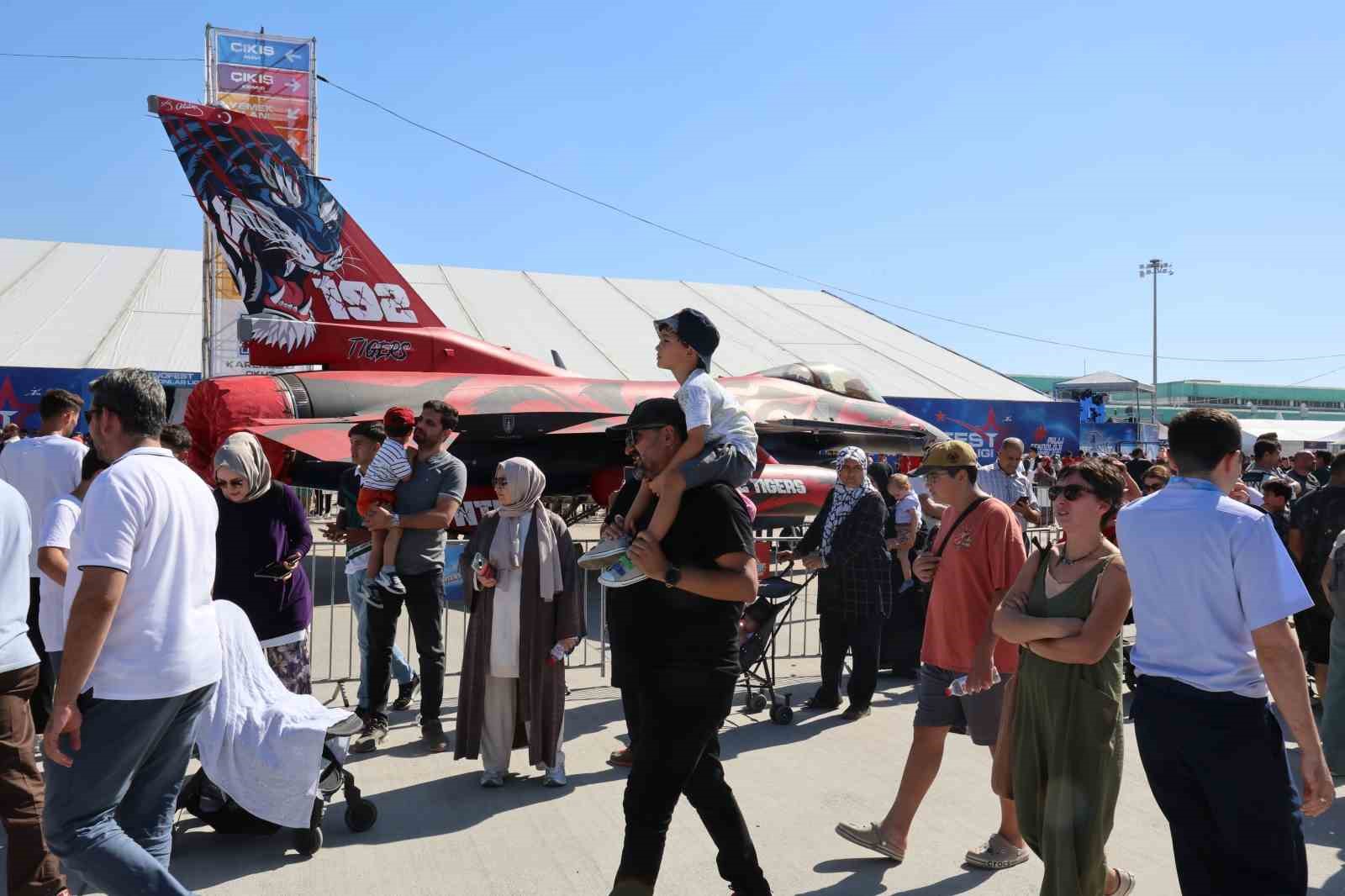 Adanalılardan ve &ccedil;evre illerden TEKNOFEST&rsquo;e akın var
