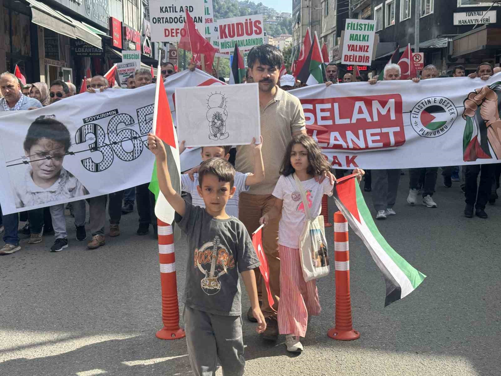 Zonguldak&rsquo;ta Filistin&rsquo;e destek i&ccedil;in y&uuml;r&uuml;d&uuml;ler
