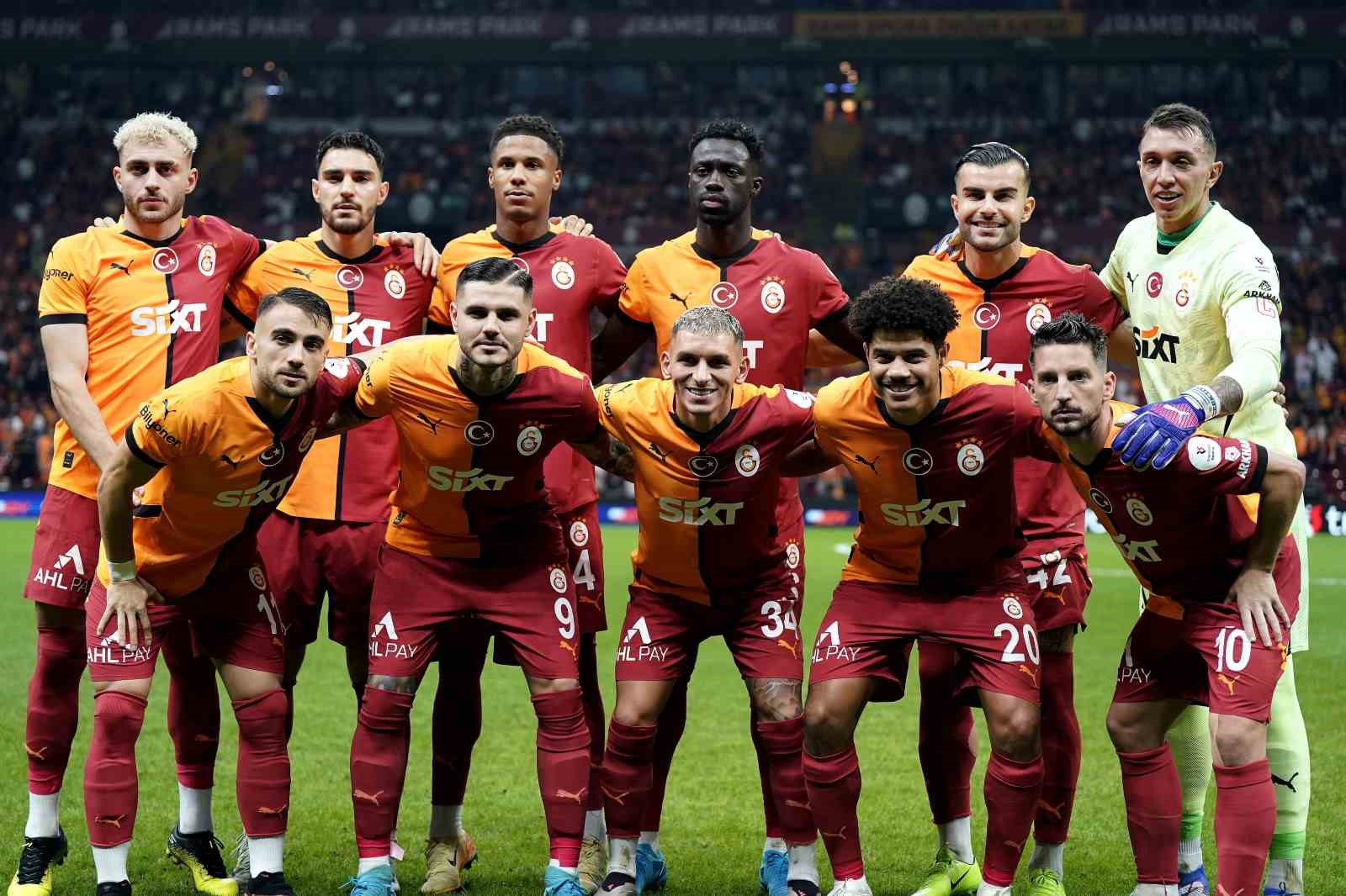 Galatasaray’da tek değişiklik