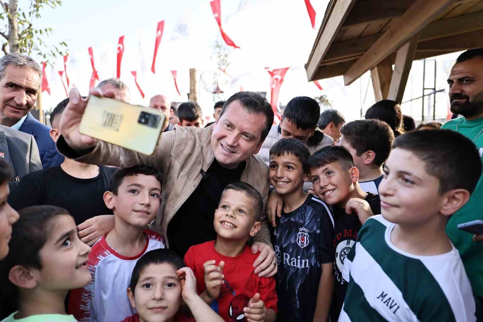 Silivri’de Birlik Parkı törenle açıldı
