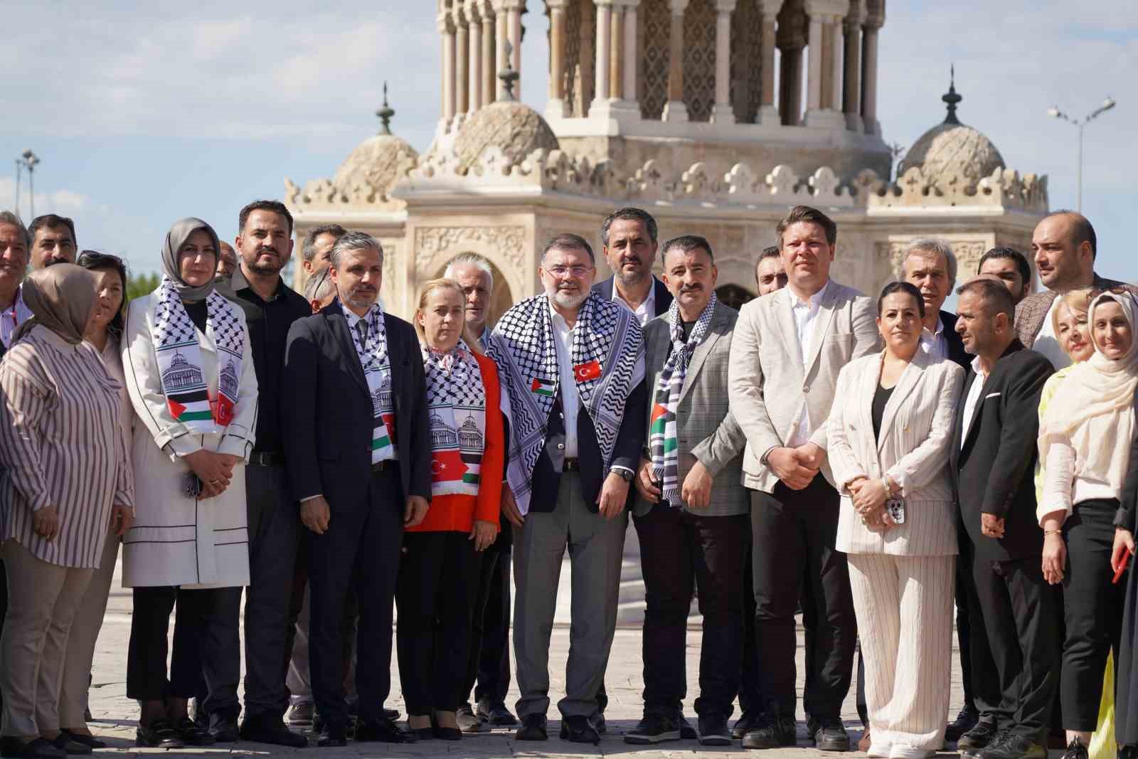 AK Parti İzmir’den ‘Filistin’ açıklaması: &quot;Filistin, tüm insanlığın vicdan davasıdır&quot;