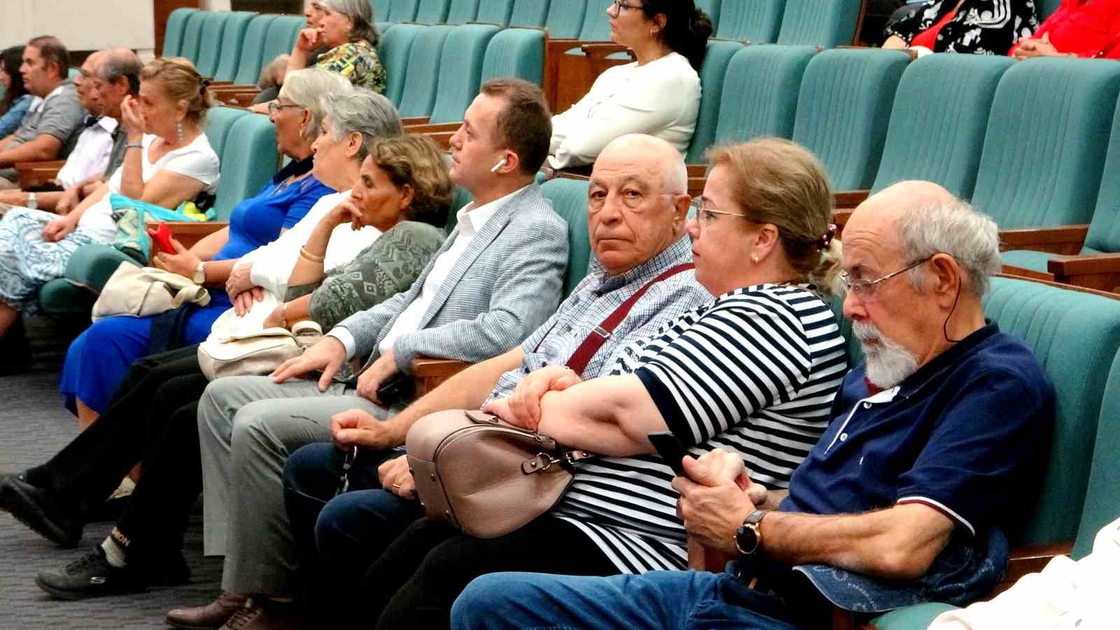 Muğla Tazeleme Üniversitesi Kuşaklararası Etkileşim Çalıştayı gerçekleştirildi