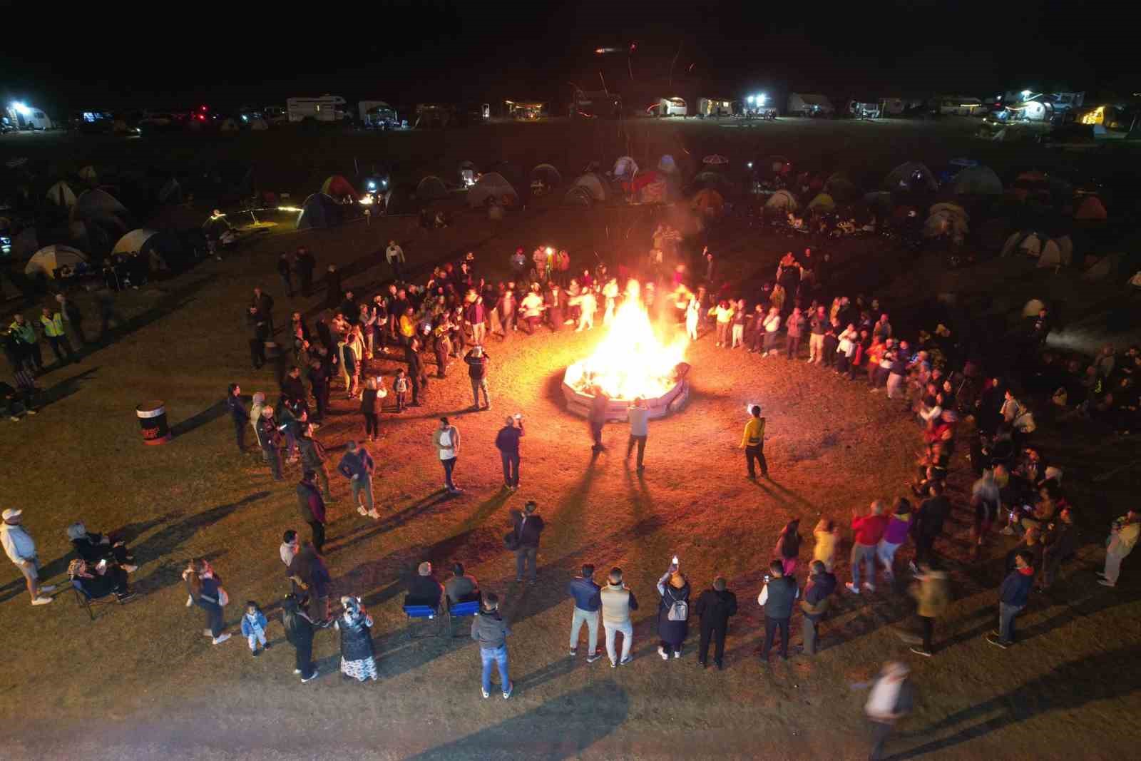 Tomarza’daki festivale yüzlerce doğasever katıldı