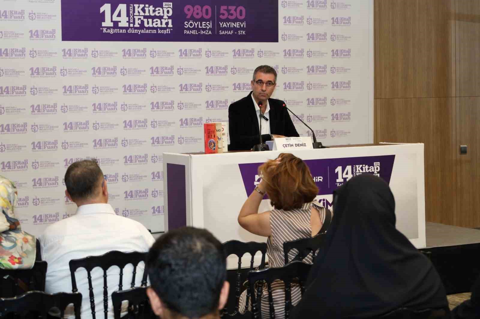 "Sosyal medya bizi dibine kadar kandırıyor"