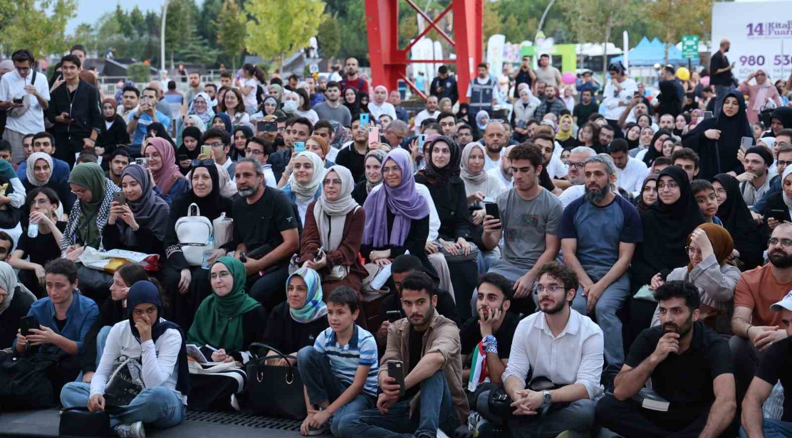 "Dedeliğin, nineliğin modası geçti"