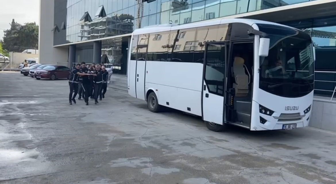 Elebaşları İtalya ve Gürcistan’da olan ’Daltonlar’ çetesine Bursa’da darbe