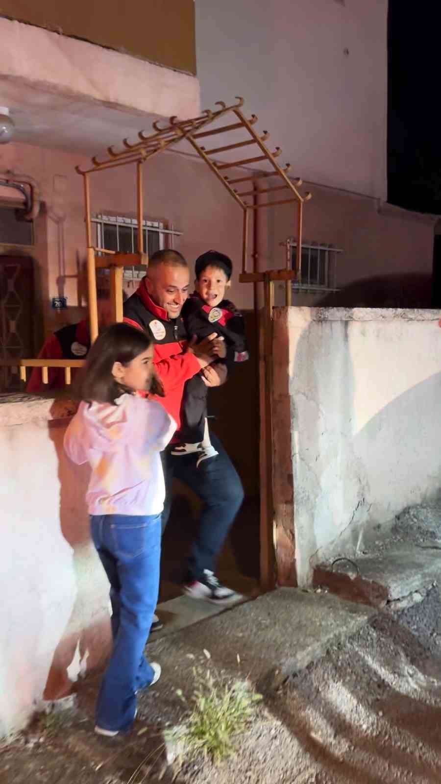 Polis olmak isteyen omurilik fel&ccedil;li Umut&rsquo;a &ouml;yle bir s&uuml;rpriz yaptılar ki
