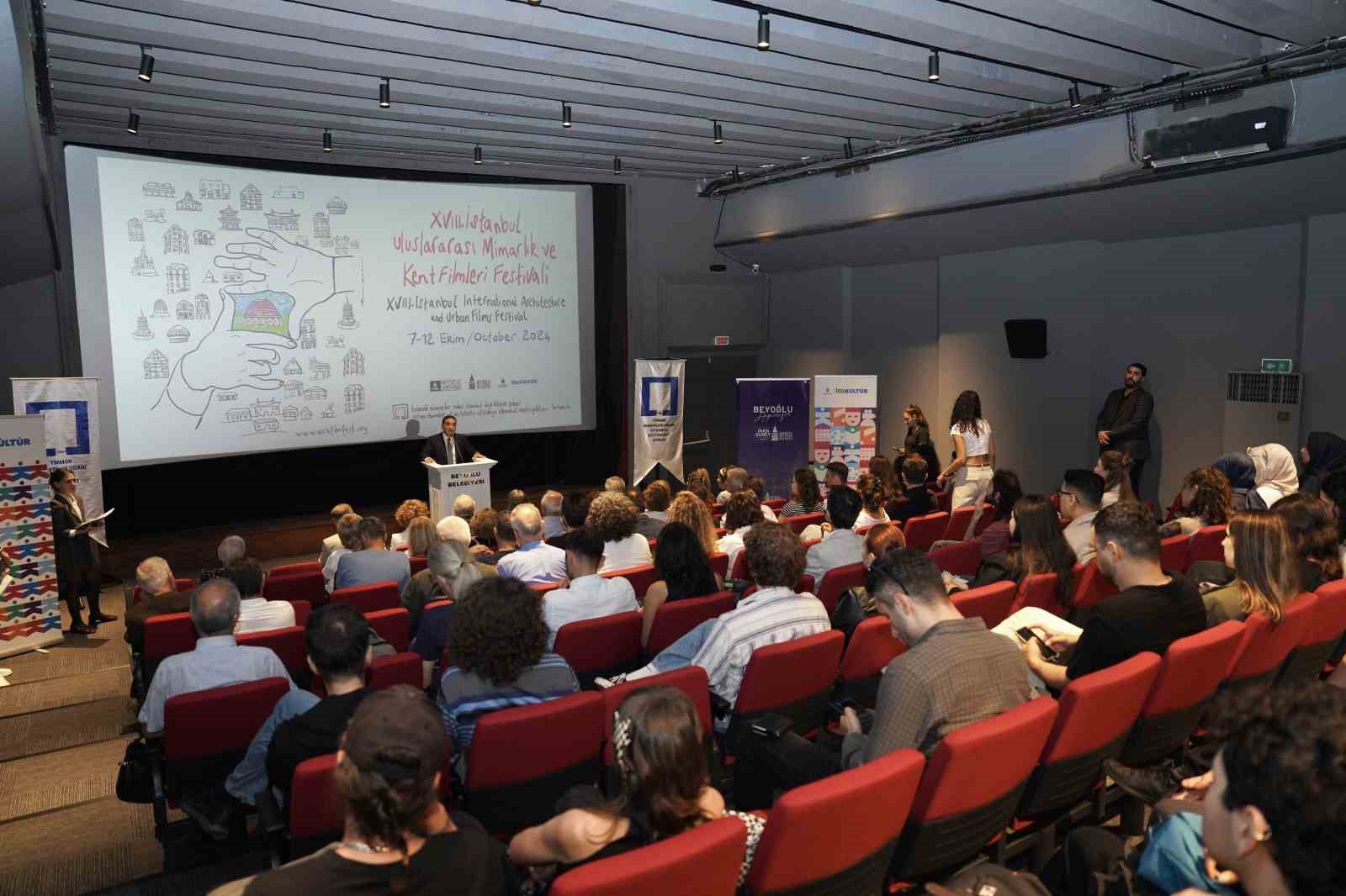 Beyoğlu&rsquo;nda 18. İstanbul Uluslararası Mimarlık ve Kent Filmleri Festivali başladı
