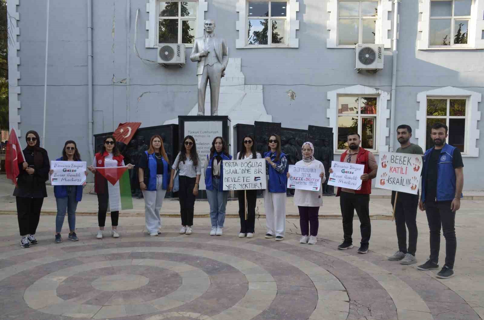 Besni&rsquo;de Filistin&rsquo;e destek y&uuml;r&uuml;y&uuml;ş&uuml; d&uuml;zenlendi
