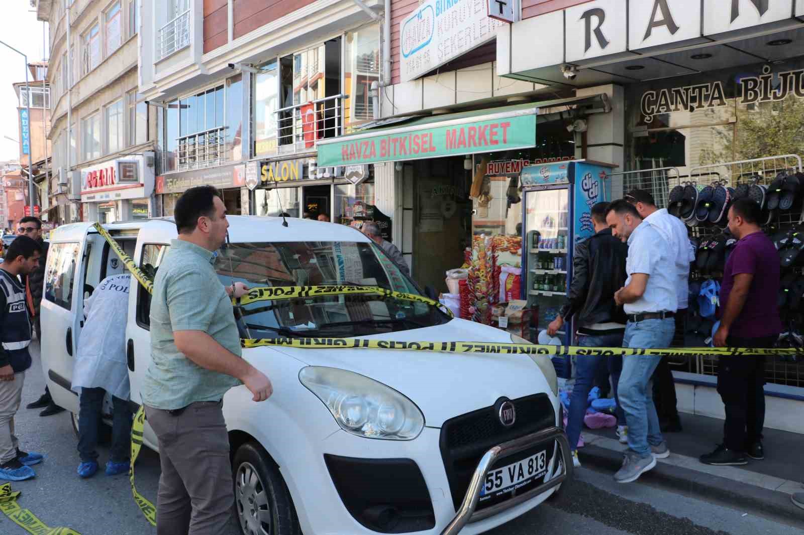 Emekli polis kendini vurdu