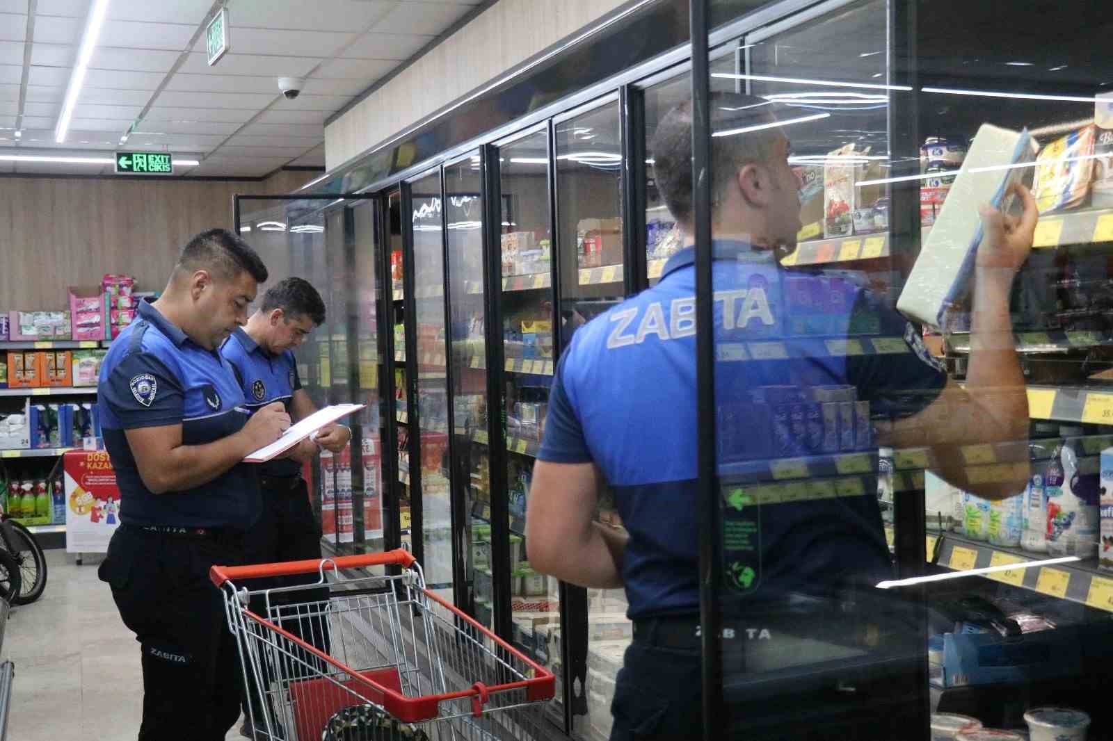 Bozdoğan’da marketler denetlendi