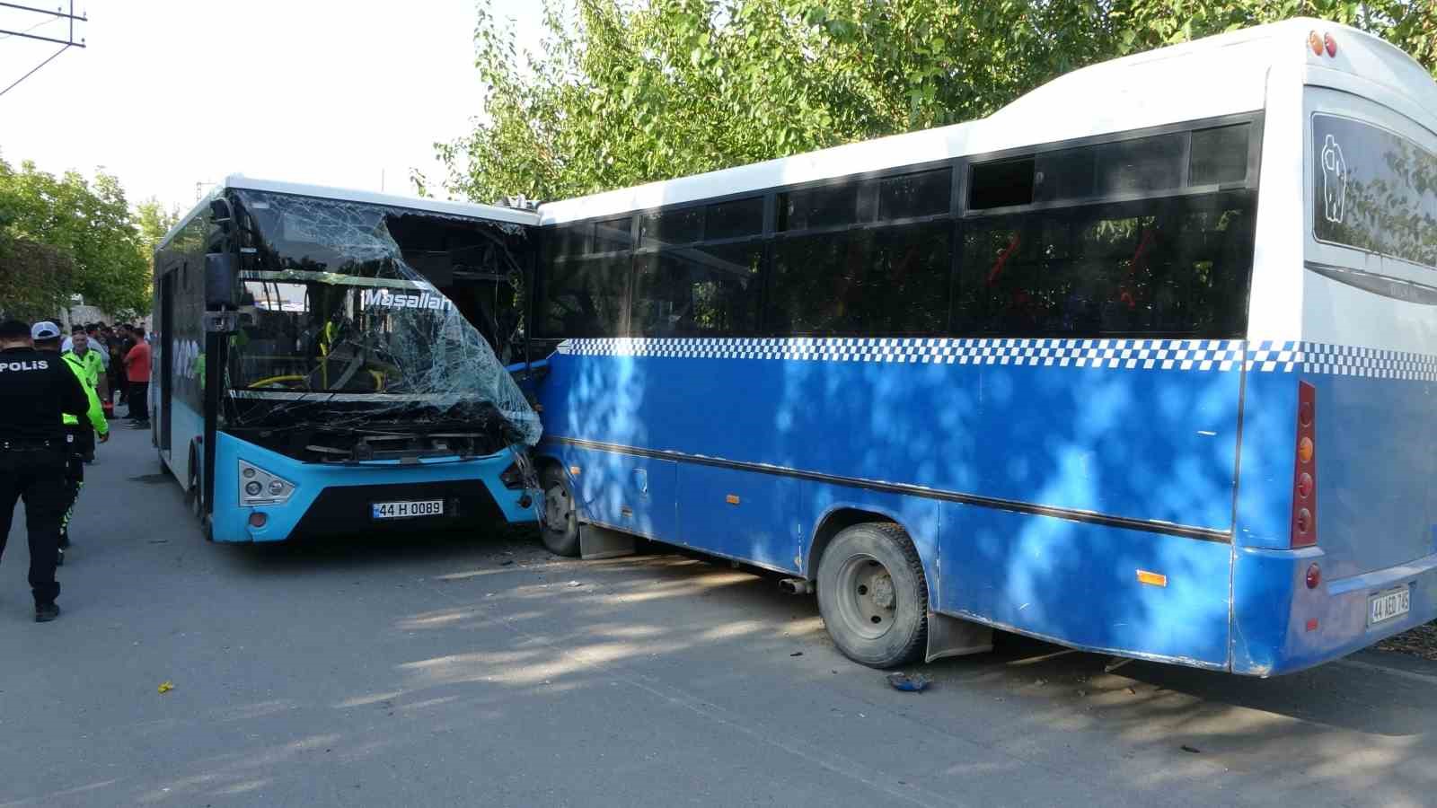 Malatya&rsquo;da 22 &ouml;ğrencinin yaralandığı kazada servis aracının korsan olduğu ortaya &ccedil;ıktı
