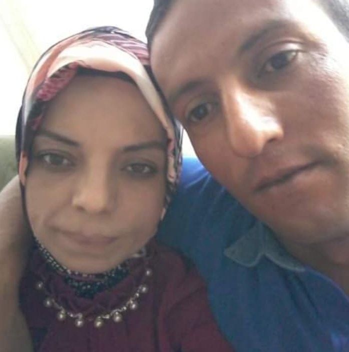 Boşanma aşamasındaki eşini adliye &ccedil;ıkışı &ccedil;ocuğunun g&ouml;zleri &ouml;n&uuml;nde bı&ccedil;akladı
