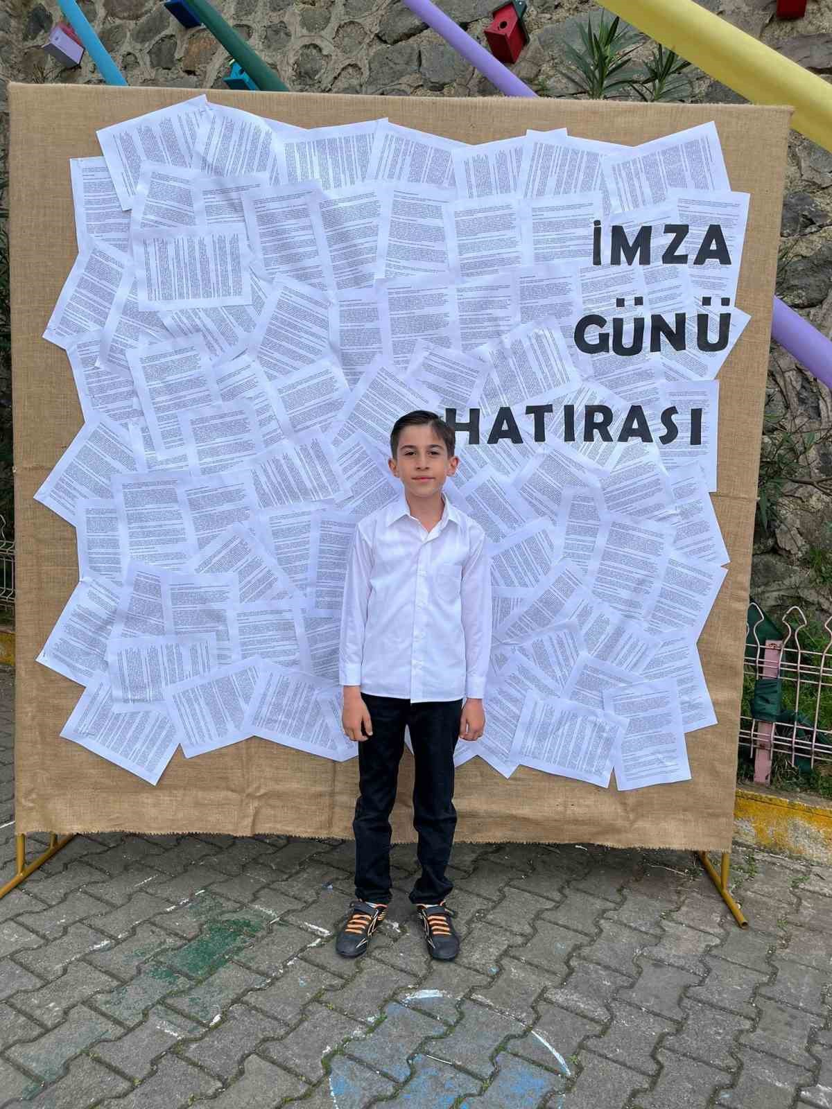 Hayal g&uuml;c&uuml; kaleminden kağıda d&ouml;k&uuml;ld&uuml;, &rsquo;&rsquo;Furkan&rsquo;ın uzaya yolculuğu&rsquo;&rsquo; hikayesi ile birinci oldu
