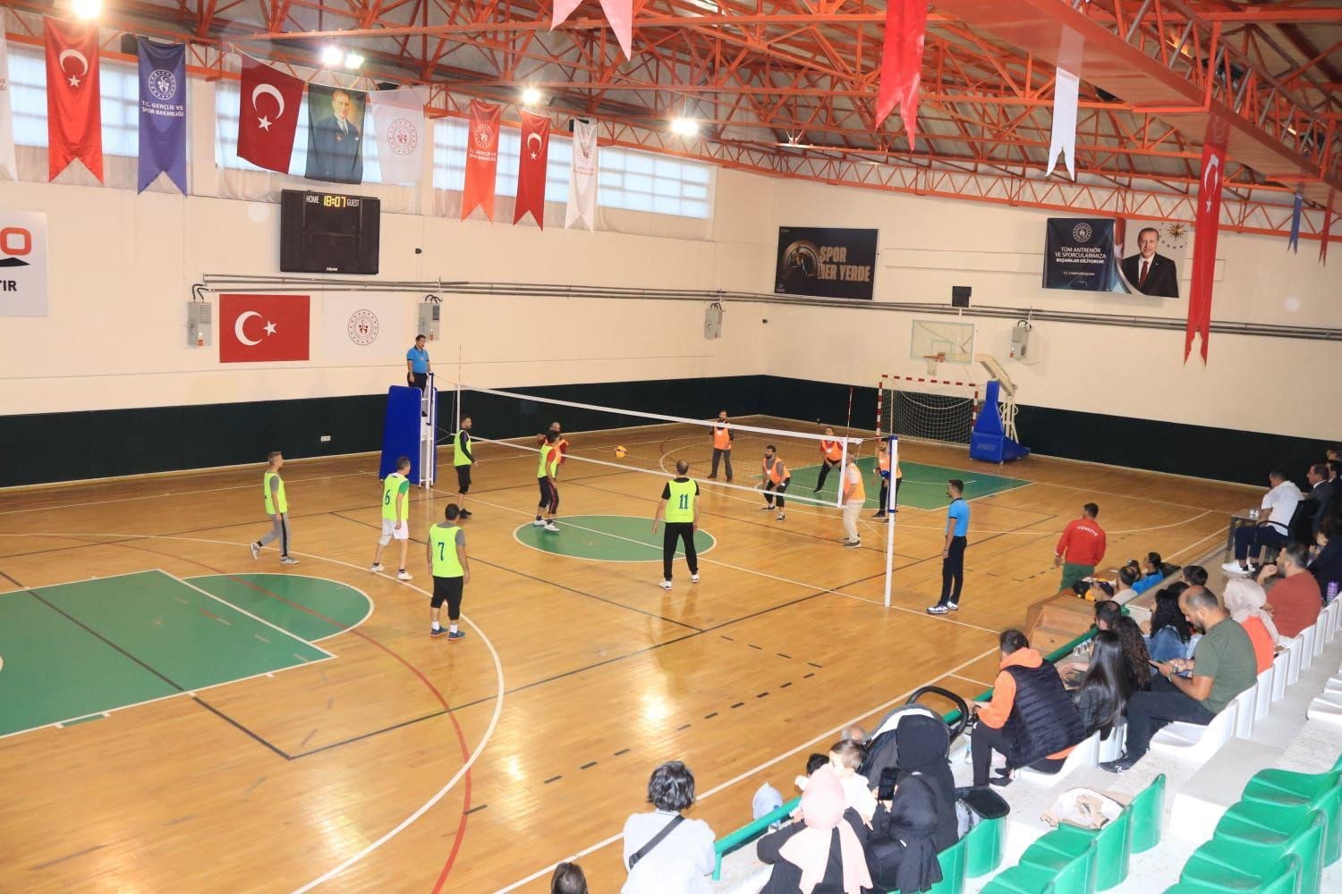 Çameli’nde Cumhuriyet Turnuvası başladı