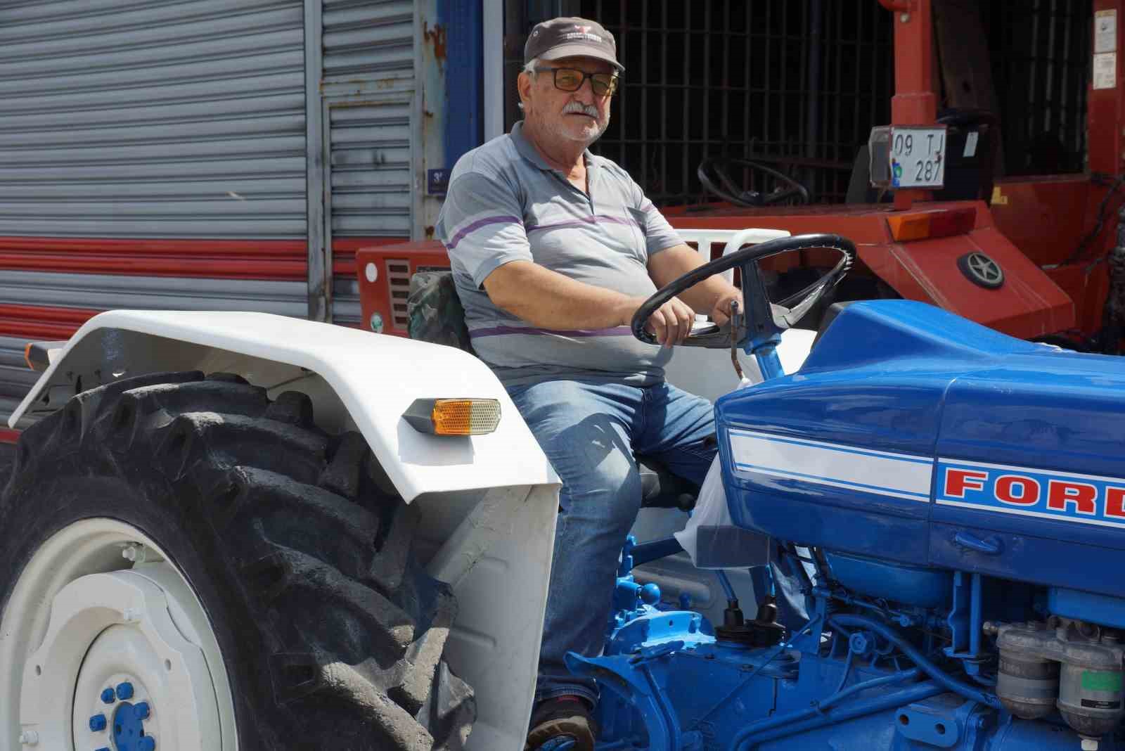 Yarım asırlık trakt&ouml;r&uuml;ne g&ouml;z&uuml; gibi bakıyor
