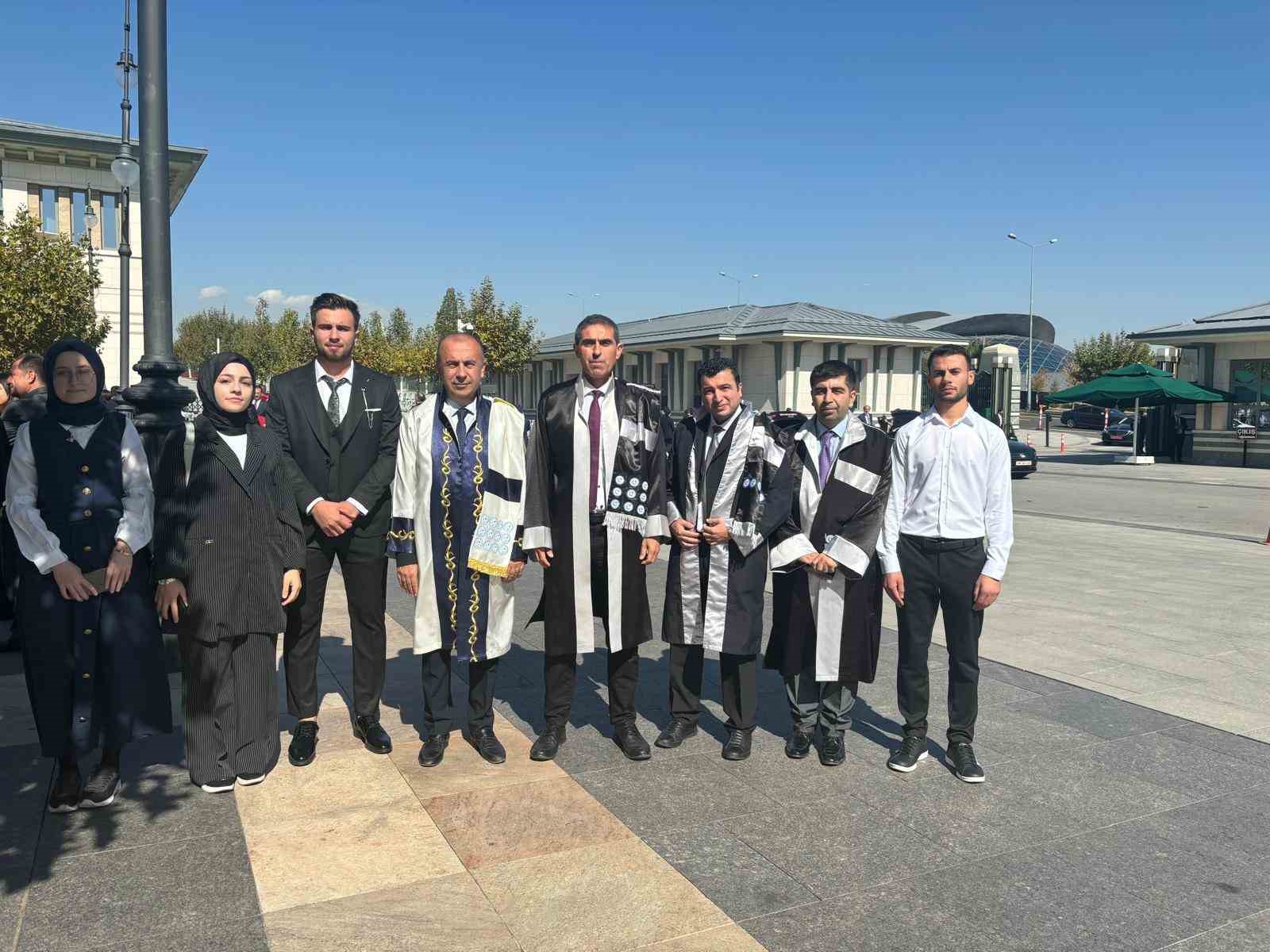 Rekt&ouml;r Keleş, akademik yılı a&ccedil;ılış t&ouml;renine katıldı
