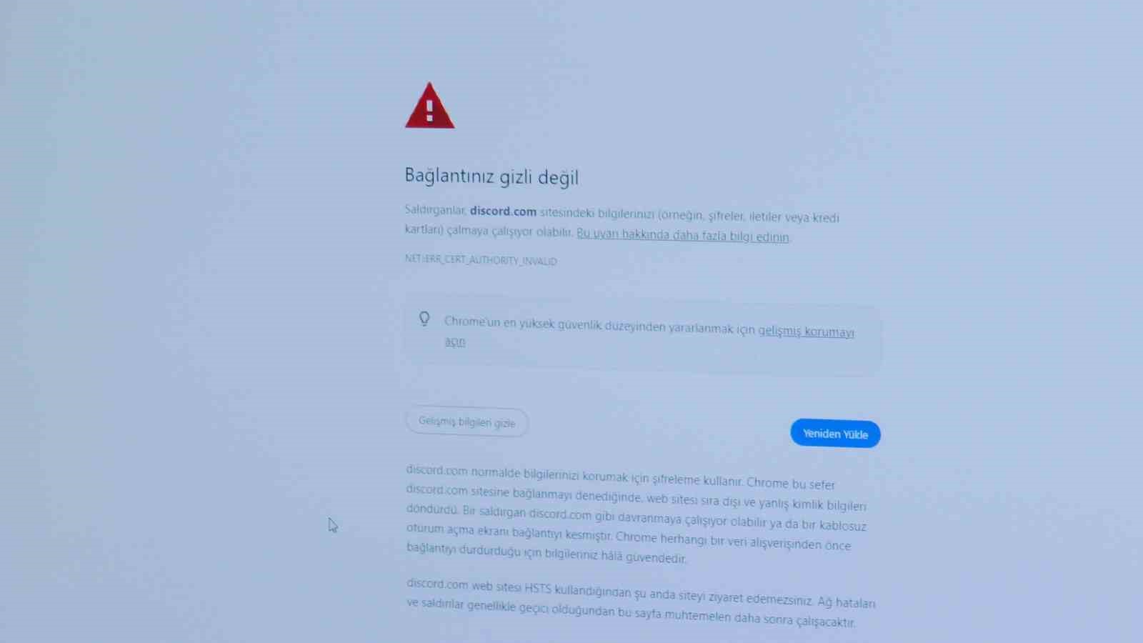Aileler çocukların ‘internet polisi’ olmalı
