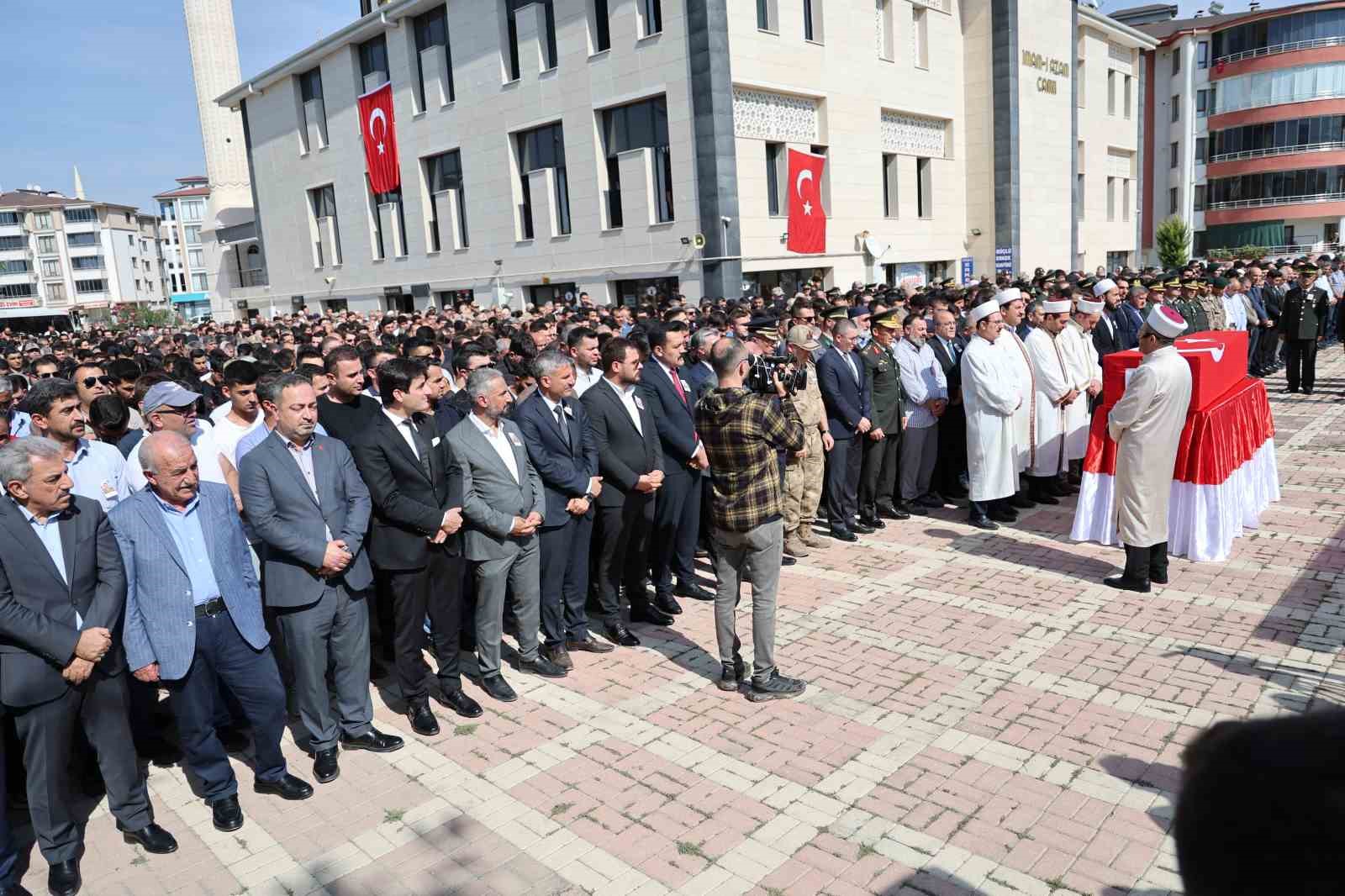 Şehit Alan son yolculuğuna uğurlandı