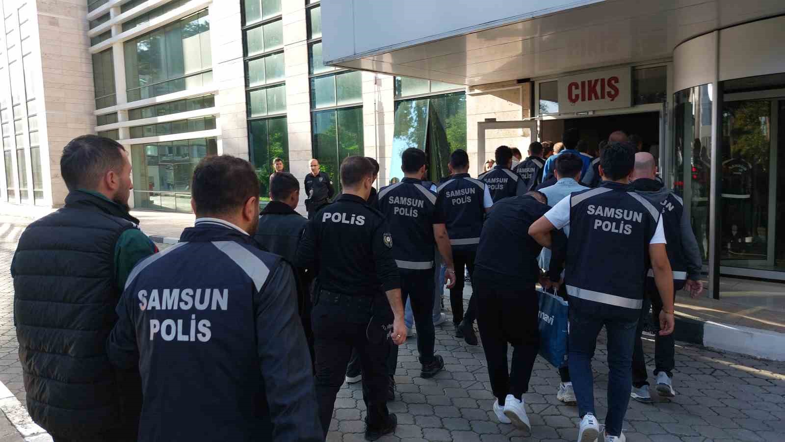 Samsun merkezli 13 ilde yasadışı bahis operasyonu: 39 gözaltı