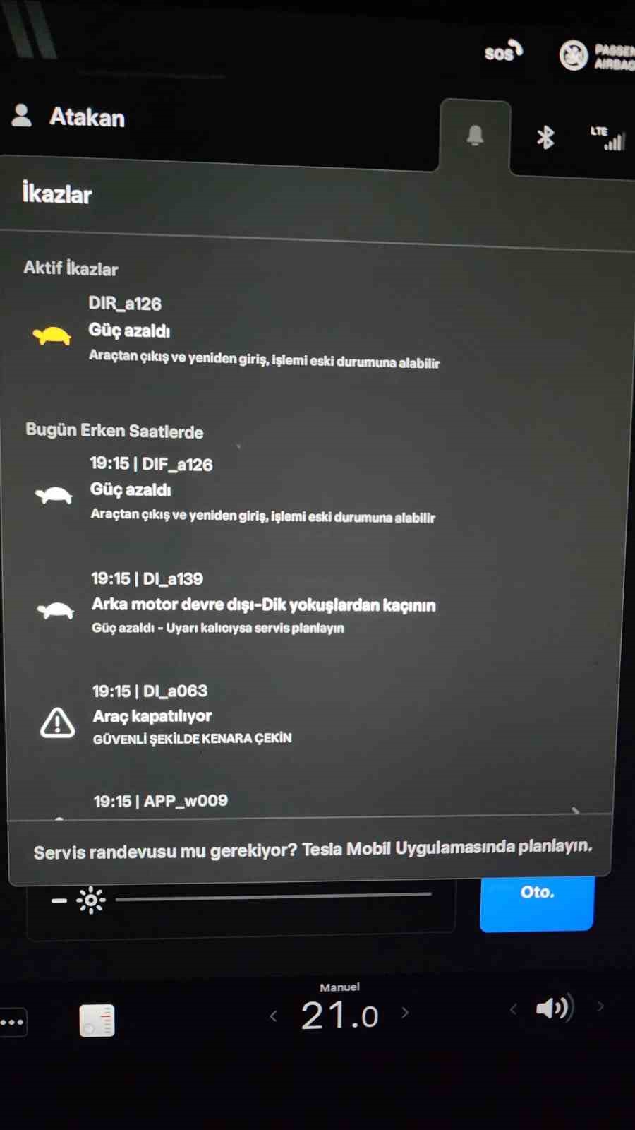 Hevesle aldığı Tesla’sında yaşadığı sorun sonrası markaya açtığı davayı kazandı
