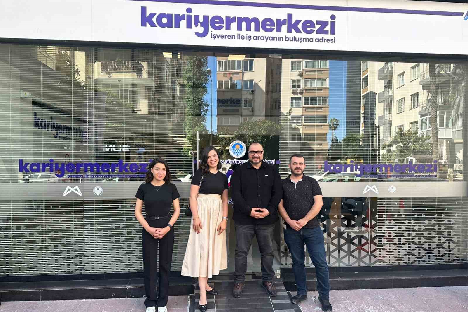 Mersin’de Kariyer Merkezi, işgücü piyasasının fotoğrafını çekiyor