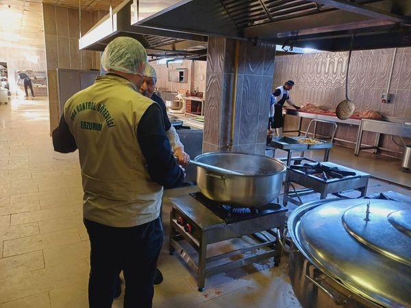 Erzurum&rsquo;da 271 işletmeye denetim
