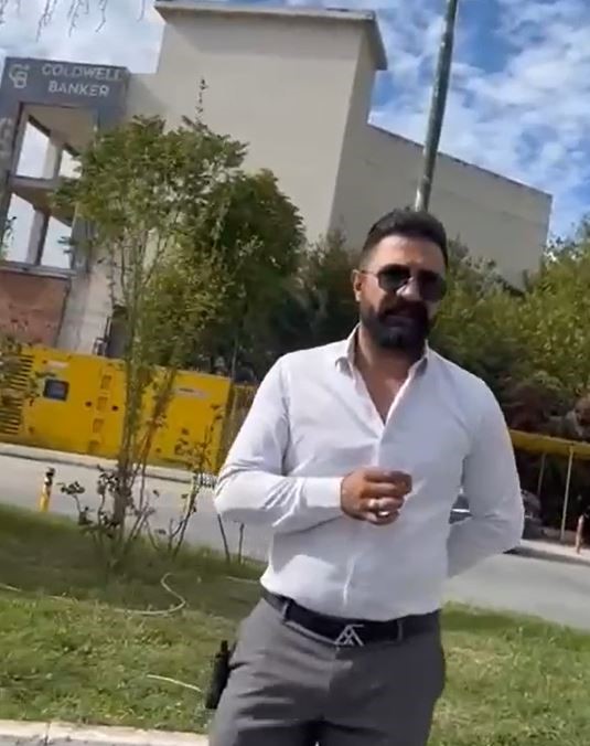 Esenyurt&rsquo;ta bir sitede otopark tartışması: Site y&ouml;neticisi, kadına b&ouml;yle saldırdı
