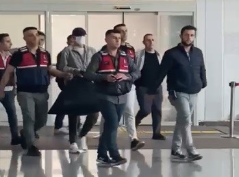 Polis memuru Şeyda Yılmaz&rsquo;ı şehit eden katil zanlısı Erzincan&rsquo;daki cezaevine nakledildi
