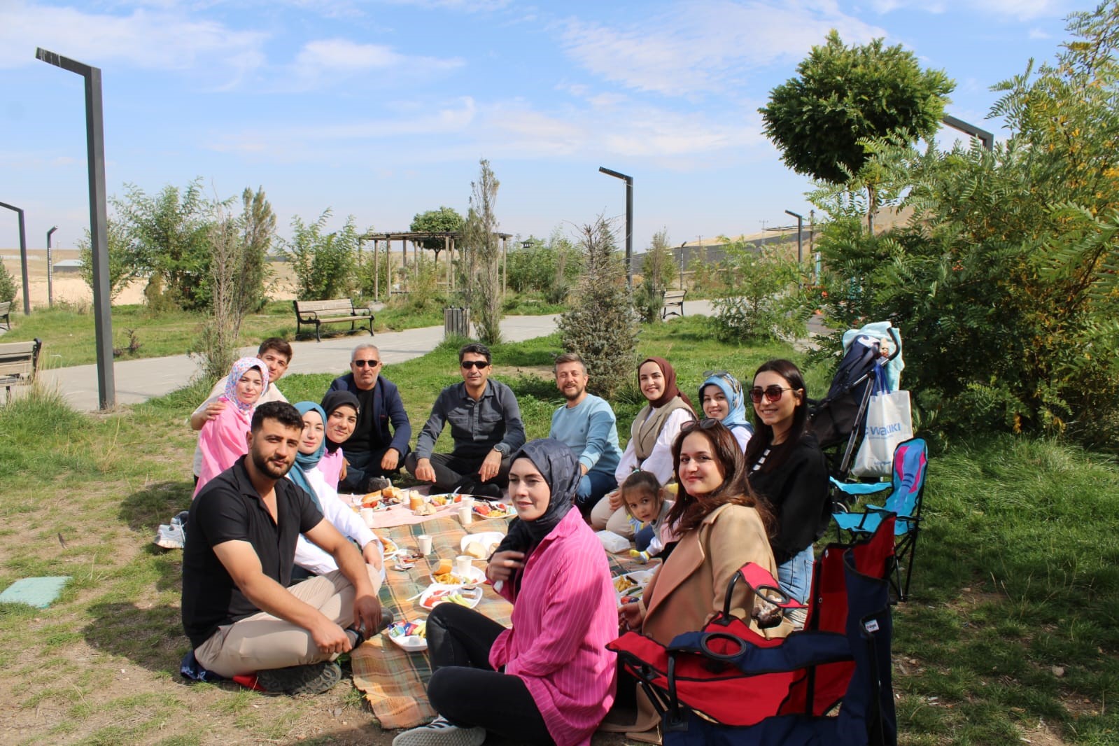 Hamur’da öğretmenler bir araya geldi