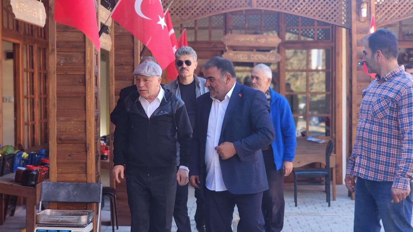 Başkan Sekmen: &ldquo;Hedefimiz yerel &uuml;reticilerimizi desteklemek&rdquo;
