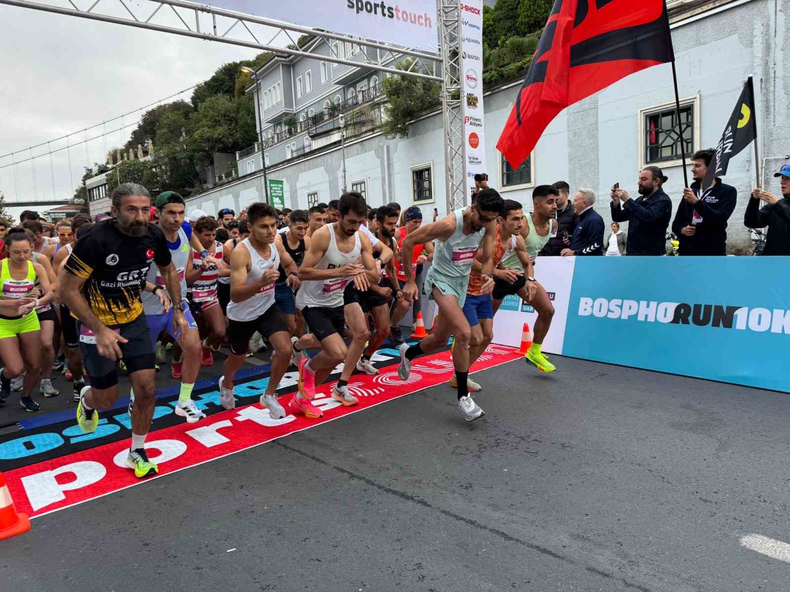 Boğaz’ın en renkli koşu etkinliği Bosphorun10K spor ve eğlenceyi bir araya getirdi