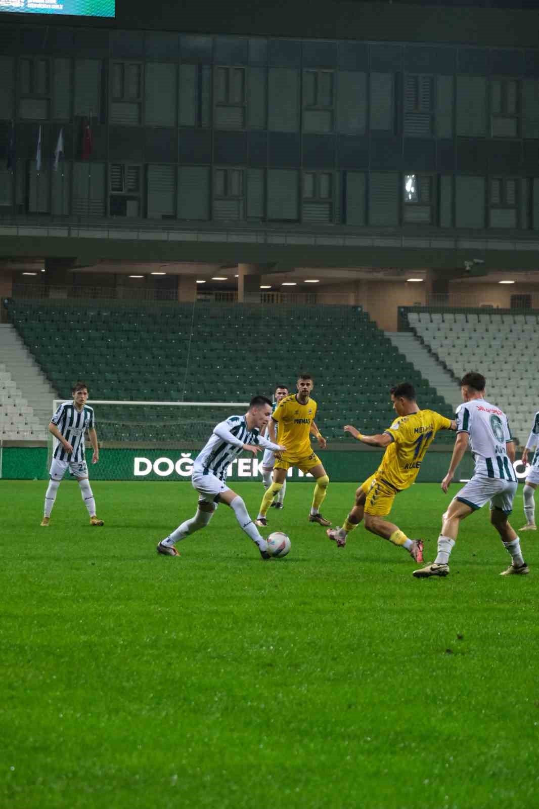 TFF 2. Lig: Giresunspor: 0 - Menemen FK: 2