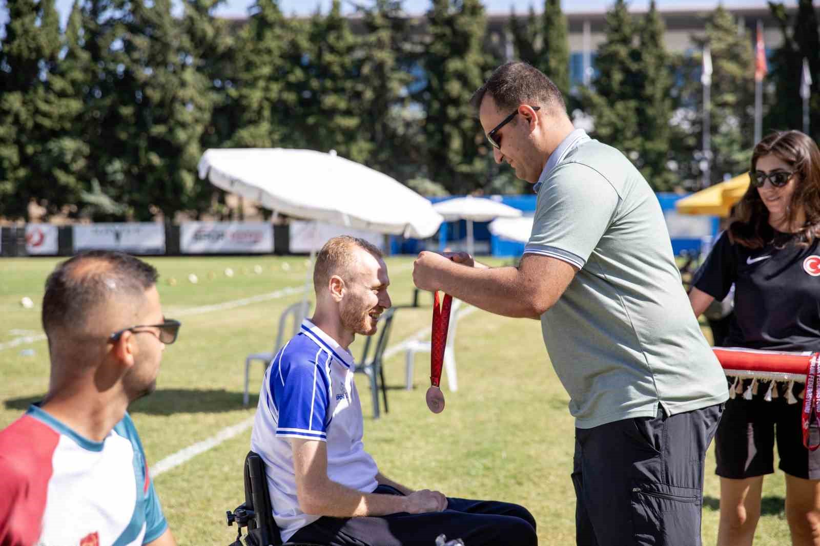 Talas personelinin okçuluk başarısı
