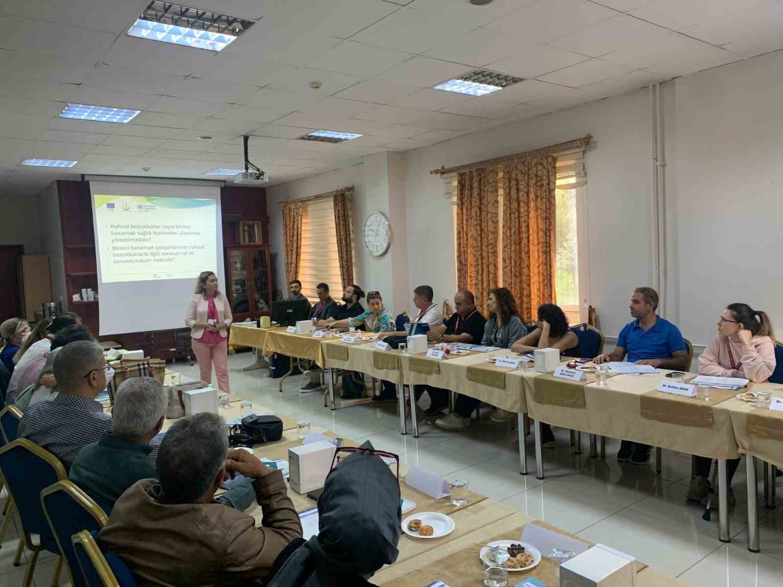 Elazığ’da aile hekimlerine  eğitim
