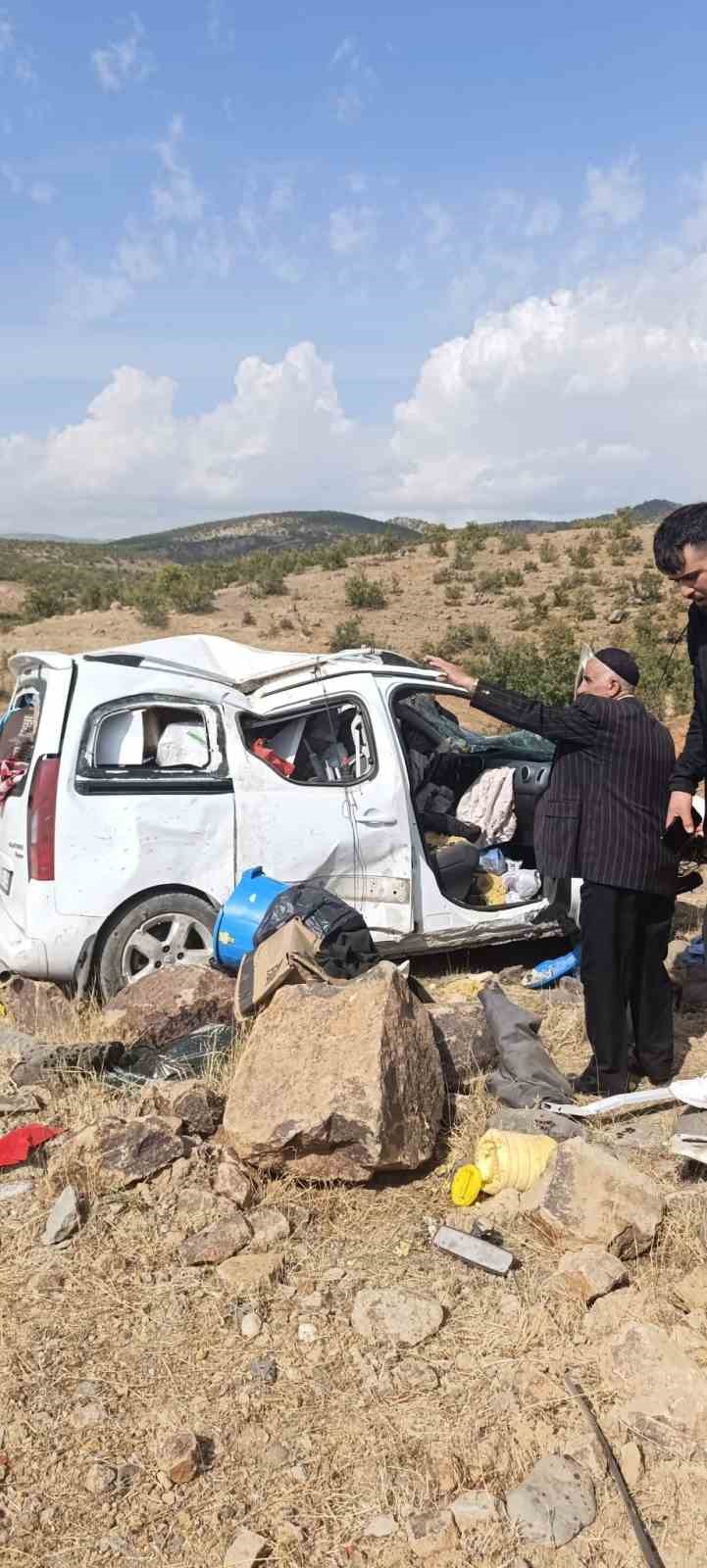 Bingöl’de trafik kazası: 2 yaralı