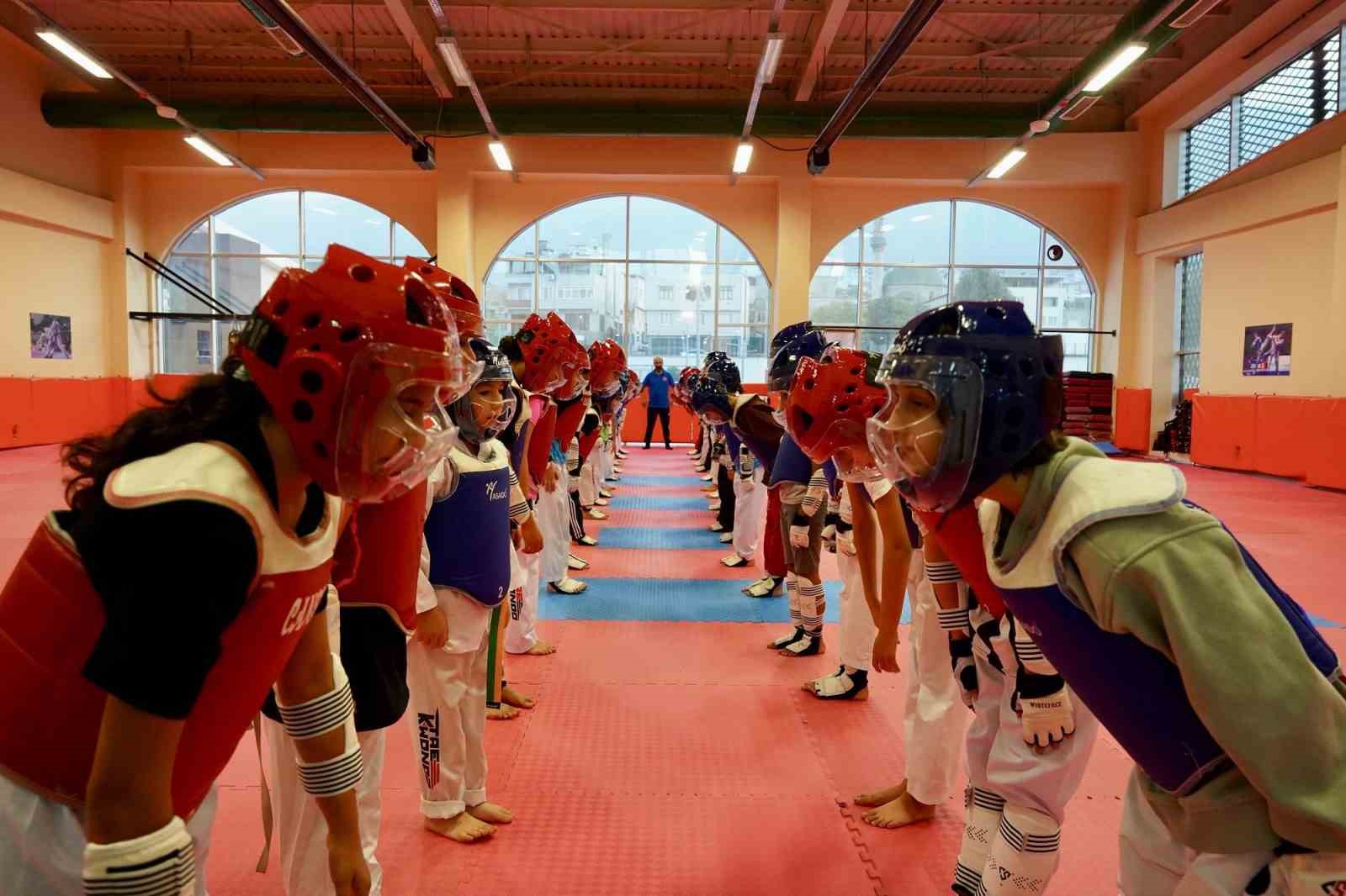 Yıldırım’da kış spor okulları başladı
