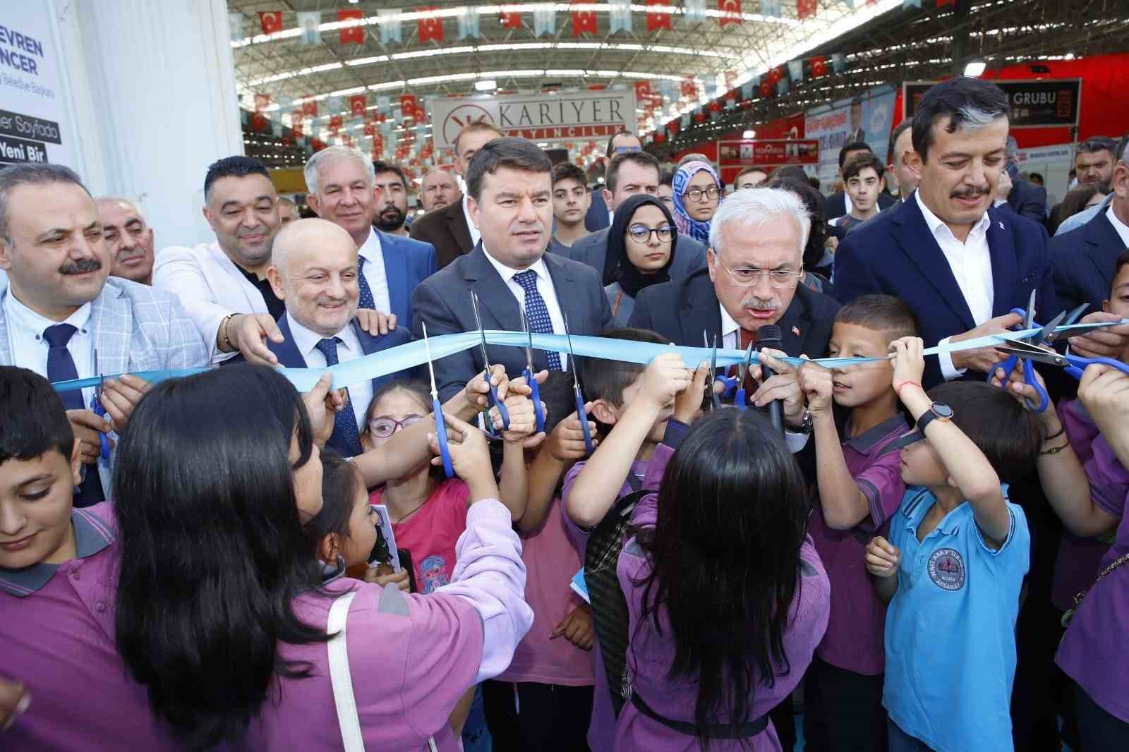 Aksaray’da 6. kitap günleri başladı