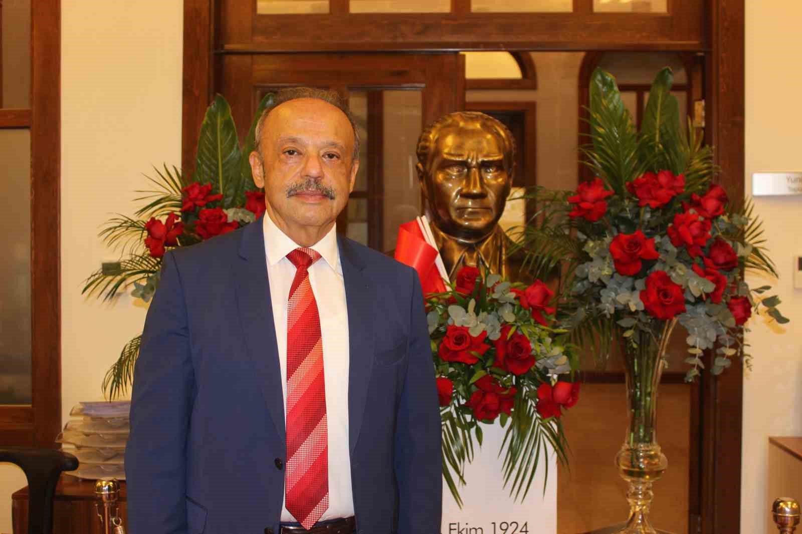 Atat&uuml;rk&rsquo;&uuml;n a&ccedil;tığı hastane binası 1 asırdır ayakta
