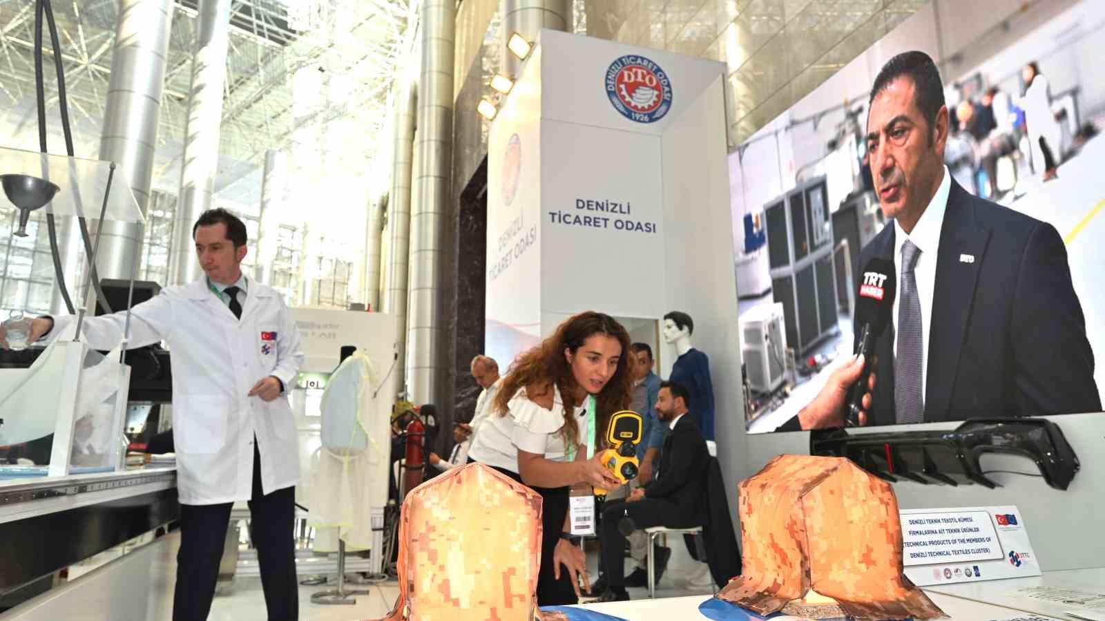 Denizli Teknik Tekstil Merkezi, İzmir&rsquo;de g&ouml;zde oldu
