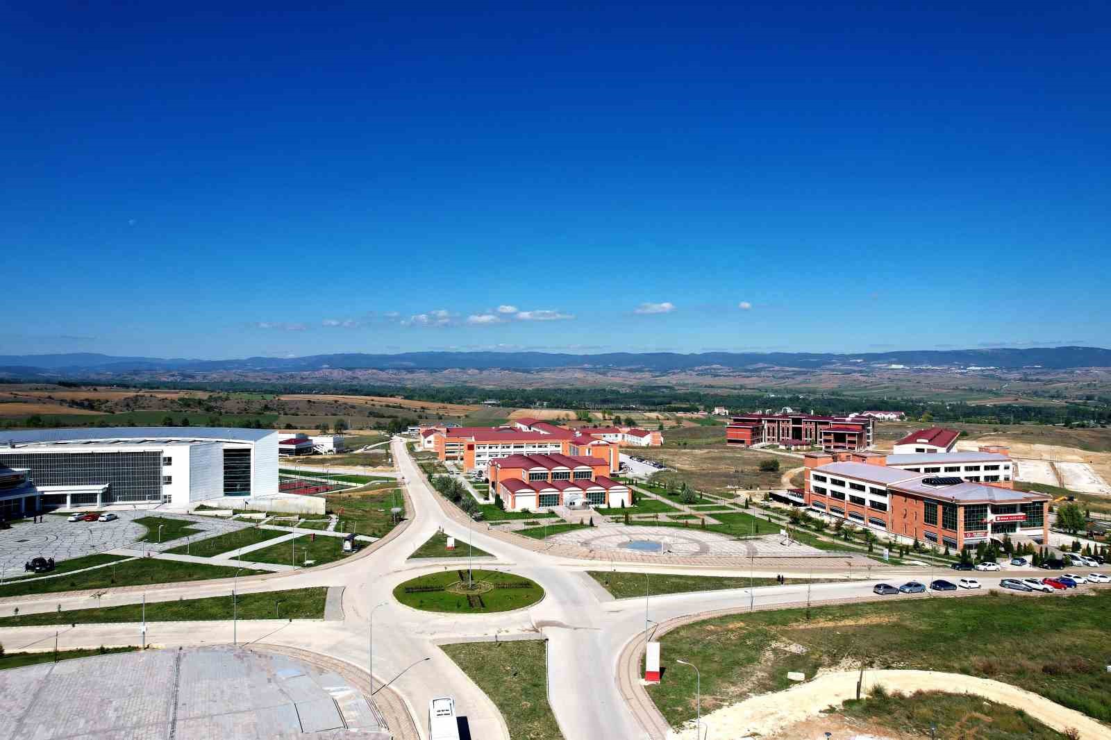 Kastamonu Üniversitesi, YÖK İzleme ve Değerlendirme Raporu’nda ilk 20’de