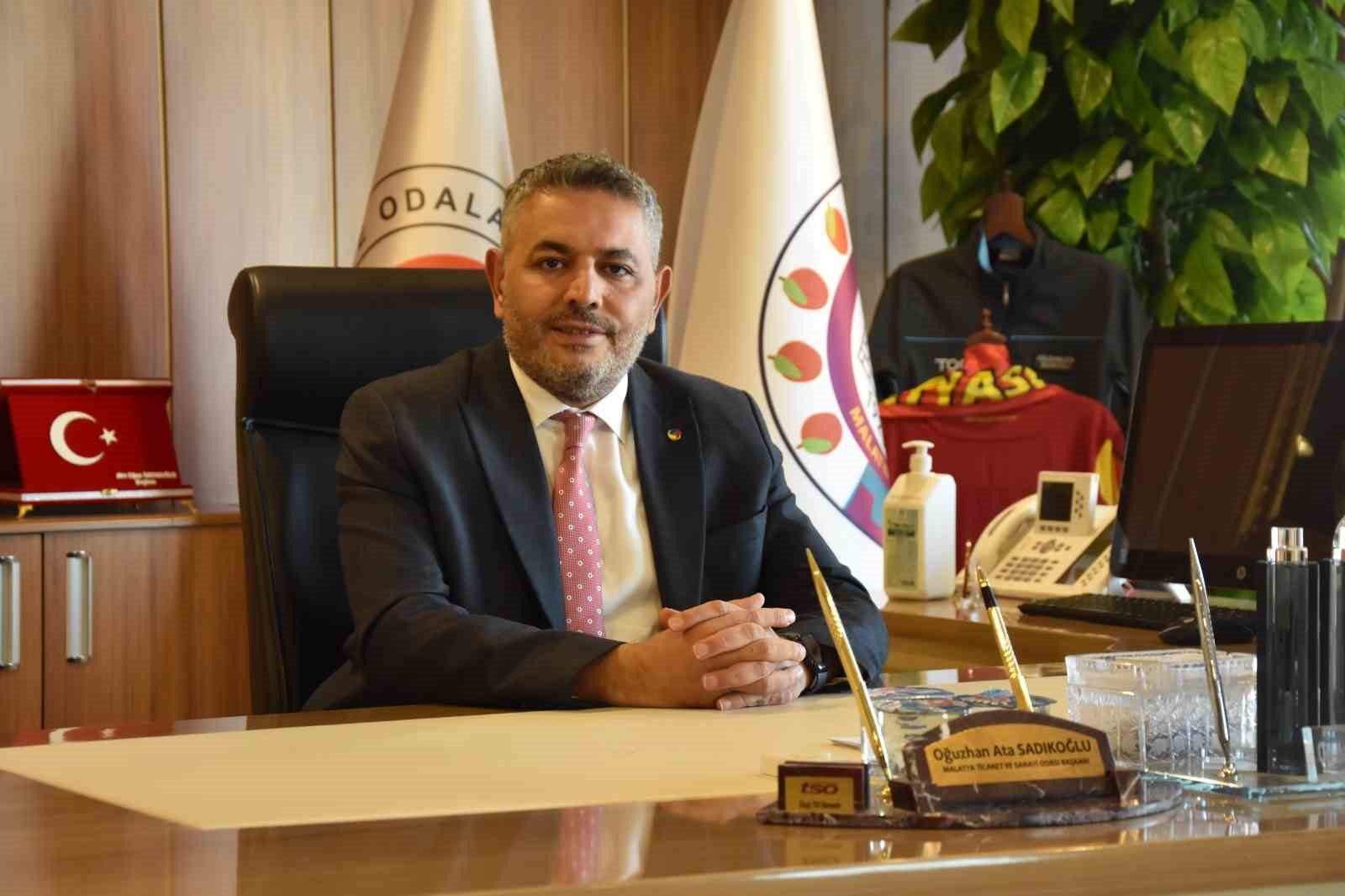 Sadıkoğlu: &quot;Depremzedelerin GSS borçları silinmeli&quot;