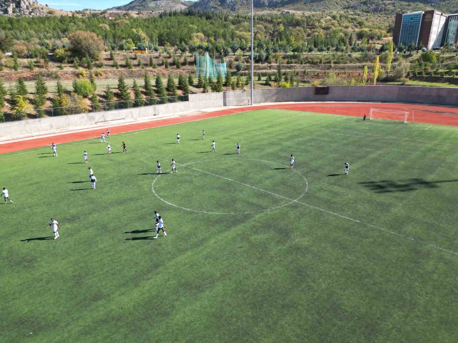 Tokat’ta yabancı öğrenciler arası futbol turnuvası başladı