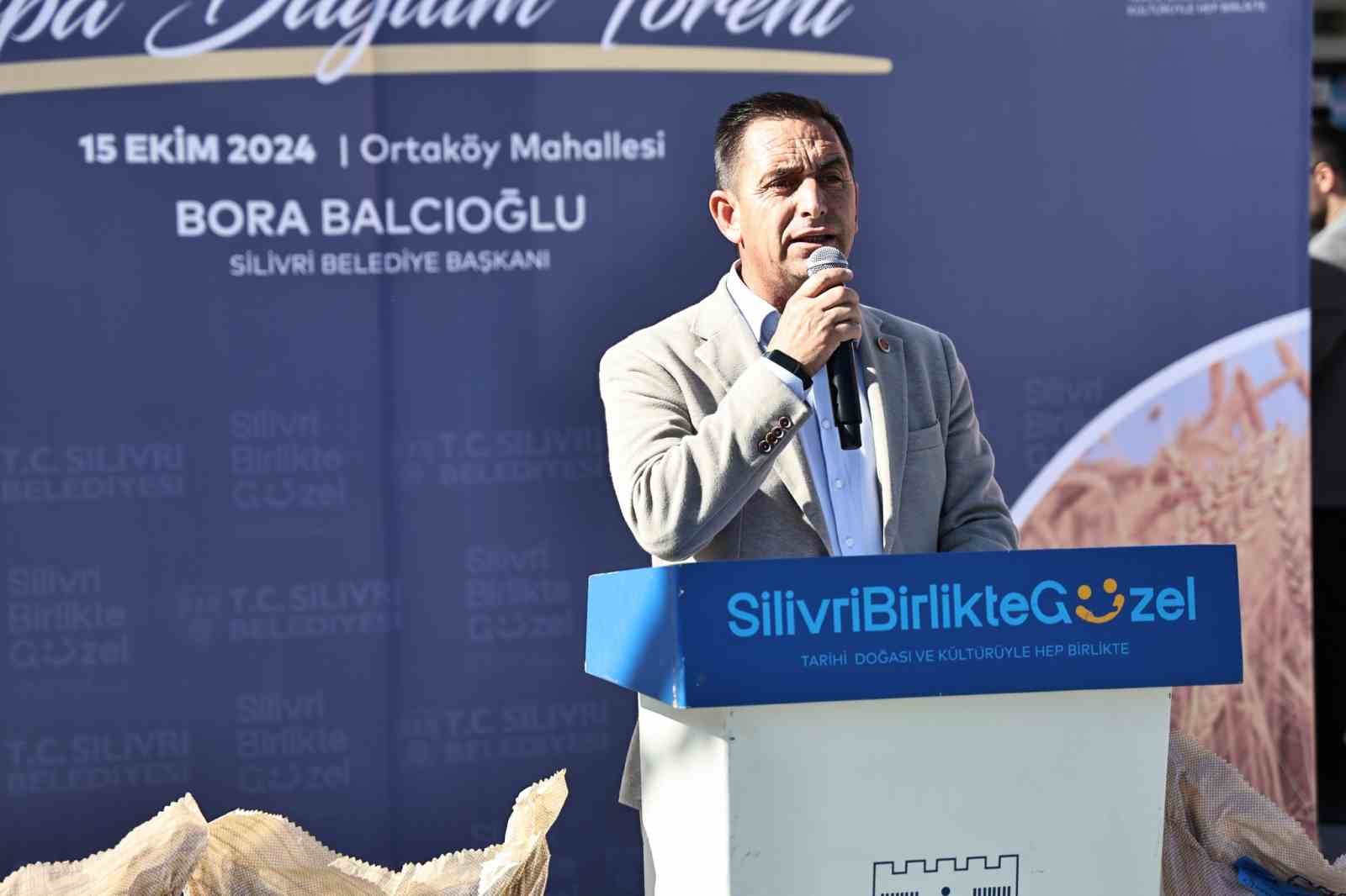 Silivri’de Yerli ve Milli Tohumluk Arpa Dağıtım Töreni düzenledi