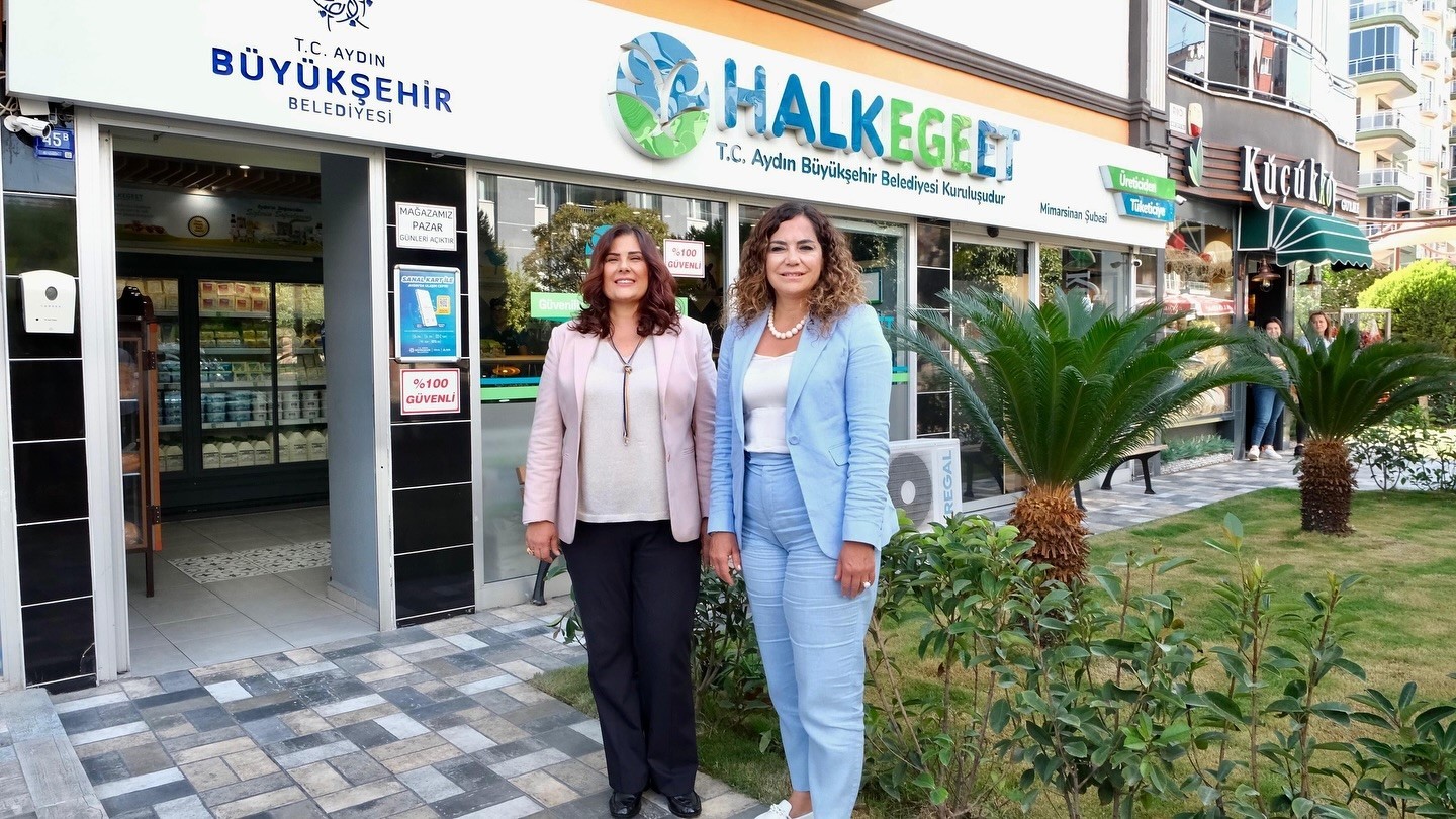 Başkan &Ccedil;er&ccedil;ioğlu, Tekirdağ Belediye Başkanı Y&uuml;ceer&rsquo;e projelerini anlattı
