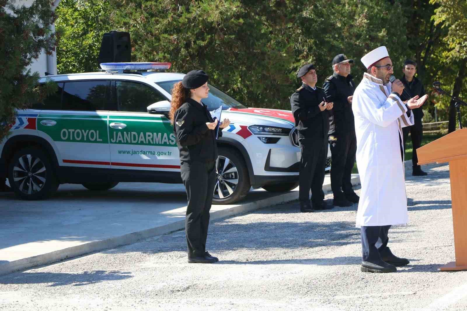 Edirne Otoyol Jandarma Komutanlığı dualar ile açıldı